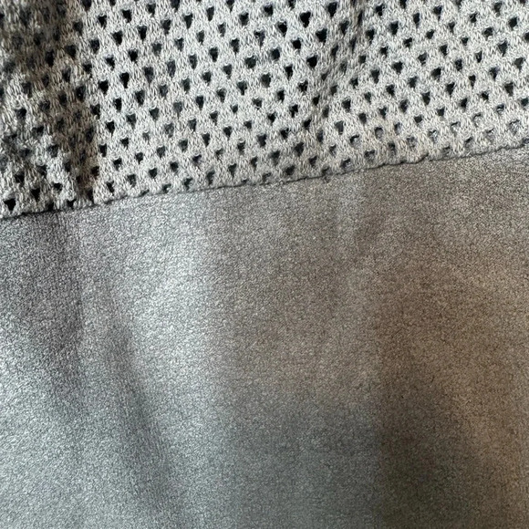 Krisa REVOLVE Brand Women’s Coated Knit Mixed Mesh Vest in Grey‎ Size XS - Picture 7 of 8